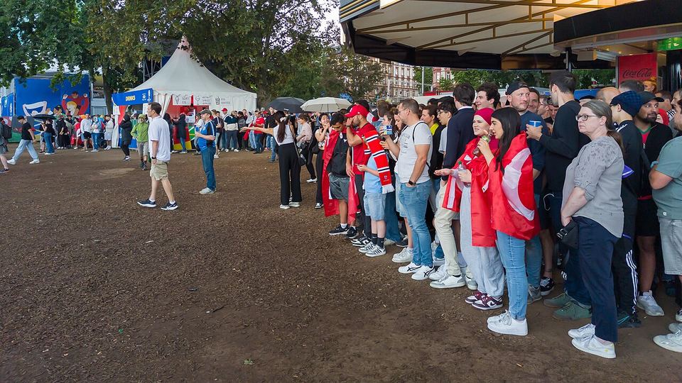 乐虎国际 · 跨终端适配